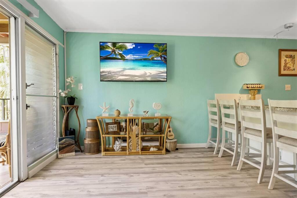 Oceanfront With Aircon-Hear The Waves-Amazing Views-Wifi Apartment Лахайна Екстериор снимка