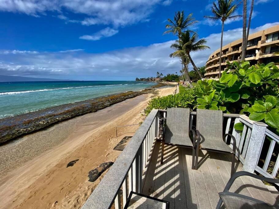 Oceanfront With Aircon-Hear The Waves-Amazing Views-Wifi Apartment Лахайна Екстериор снимка