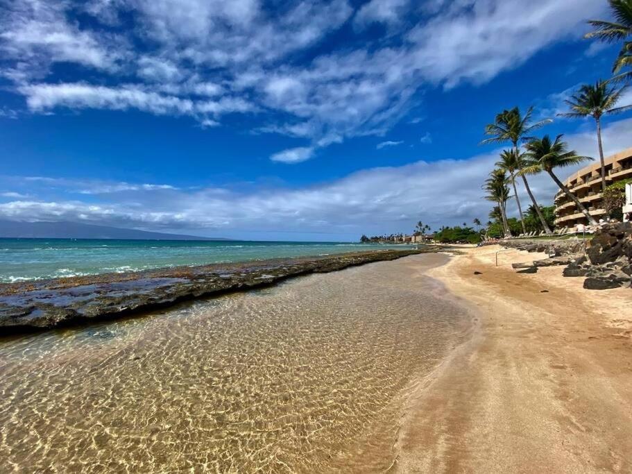 Oceanfront With Aircon-Hear The Waves-Amazing Views-Wifi Apartment Лахайна Екстериор снимка