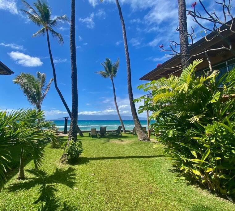 Oceanfront With Aircon-Hear The Waves-Amazing Views-Wifi Apartment Лахайна Екстериор снимка